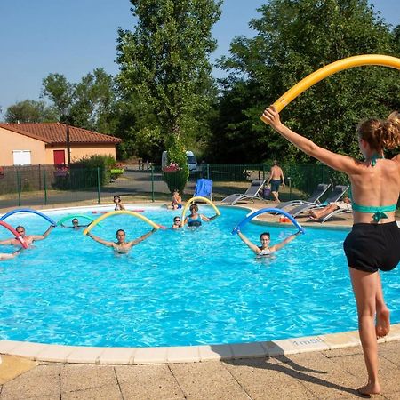 Camping De La Bageasse Brioude Exterior foto